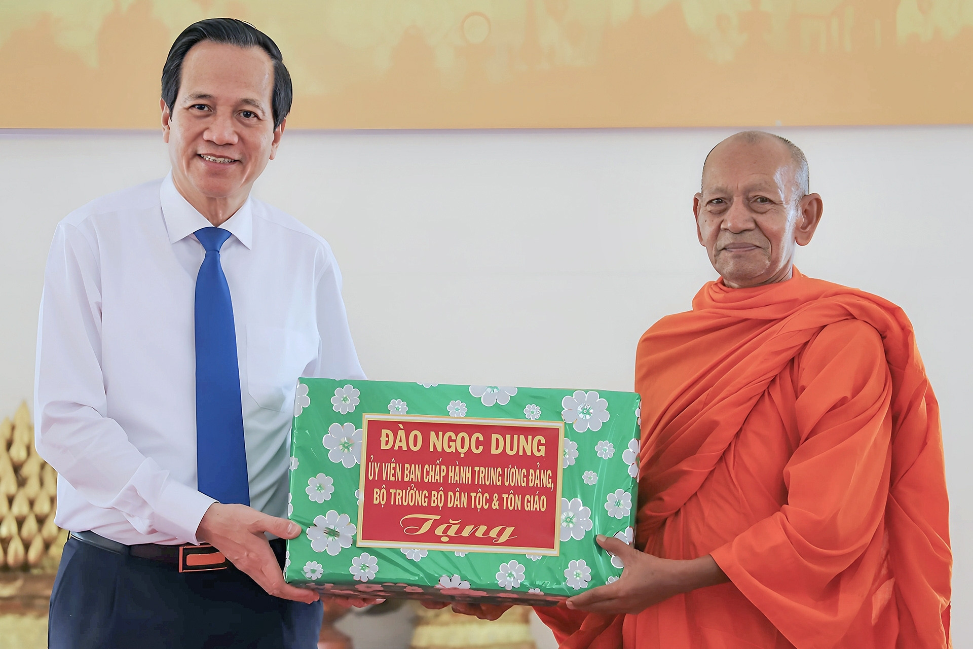 Bộ trưởng Đào Ngọc Dung: Đời sống bà con Khmer ngày càng trù phú, hạnh phúc hơn