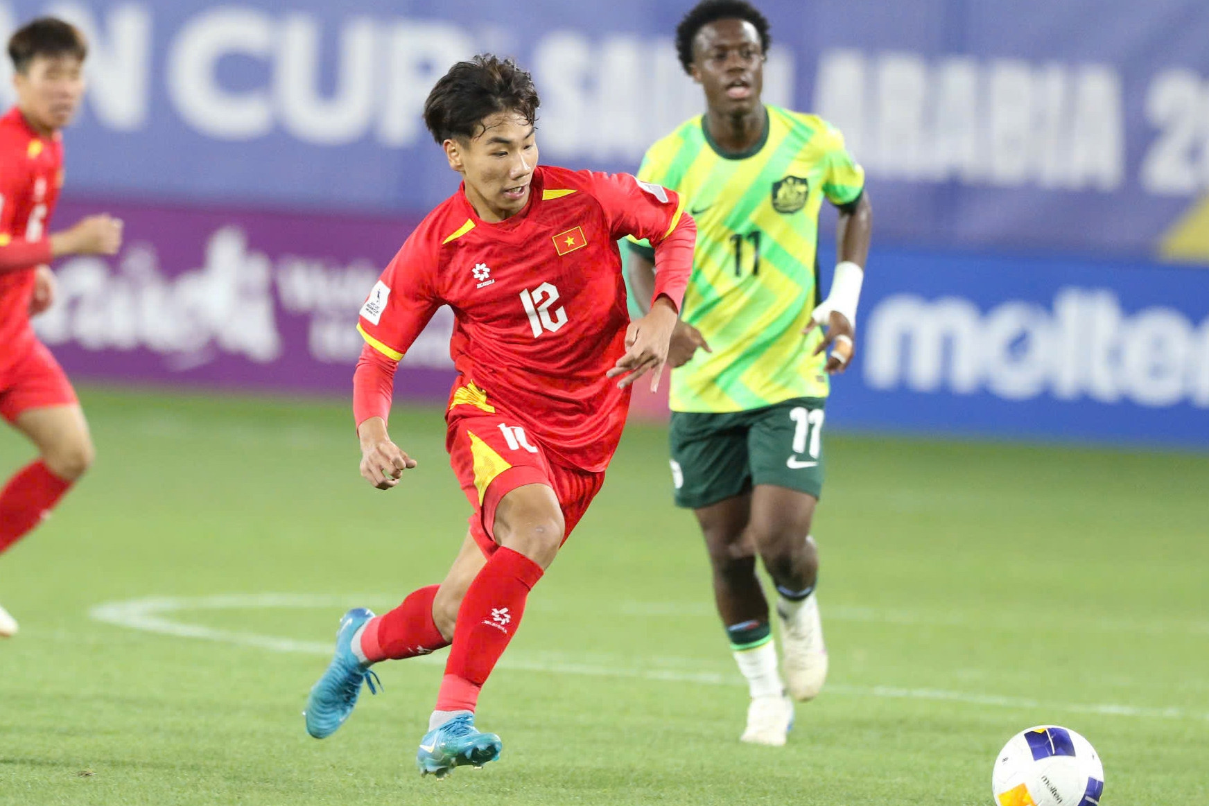 Cầu thủ U17 Việt Nam hâm mộ Hoàng Đức, Kevin De Bruyne