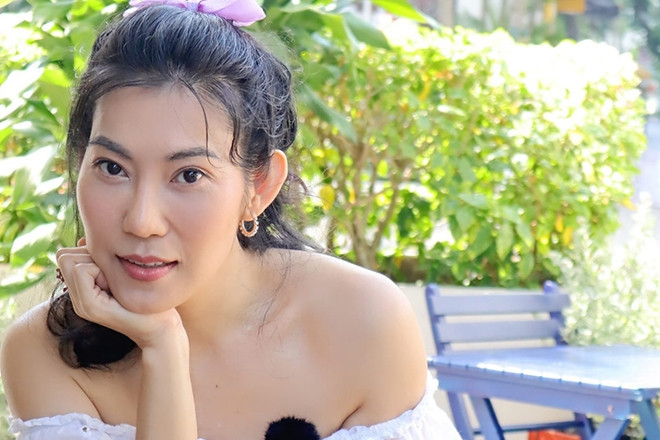 Diễn viên Kim Phượng vượt nỗi đau ung thư, có tổ ấm viên mãn tuổi U50