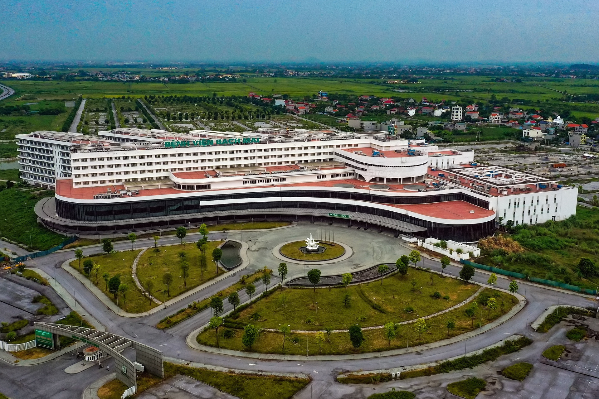 Dự án Bạch Mai, Việt Đức cơ sở 2: Nhà thầu mang 145 tỷ tiền tạm ứng gửi tiết kiệm