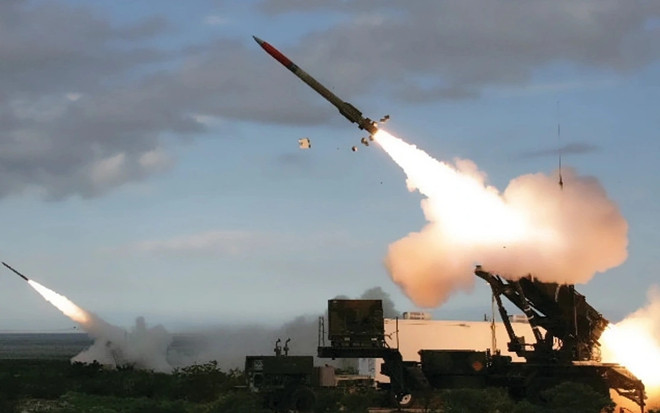 my ukraine vu khi.jpg