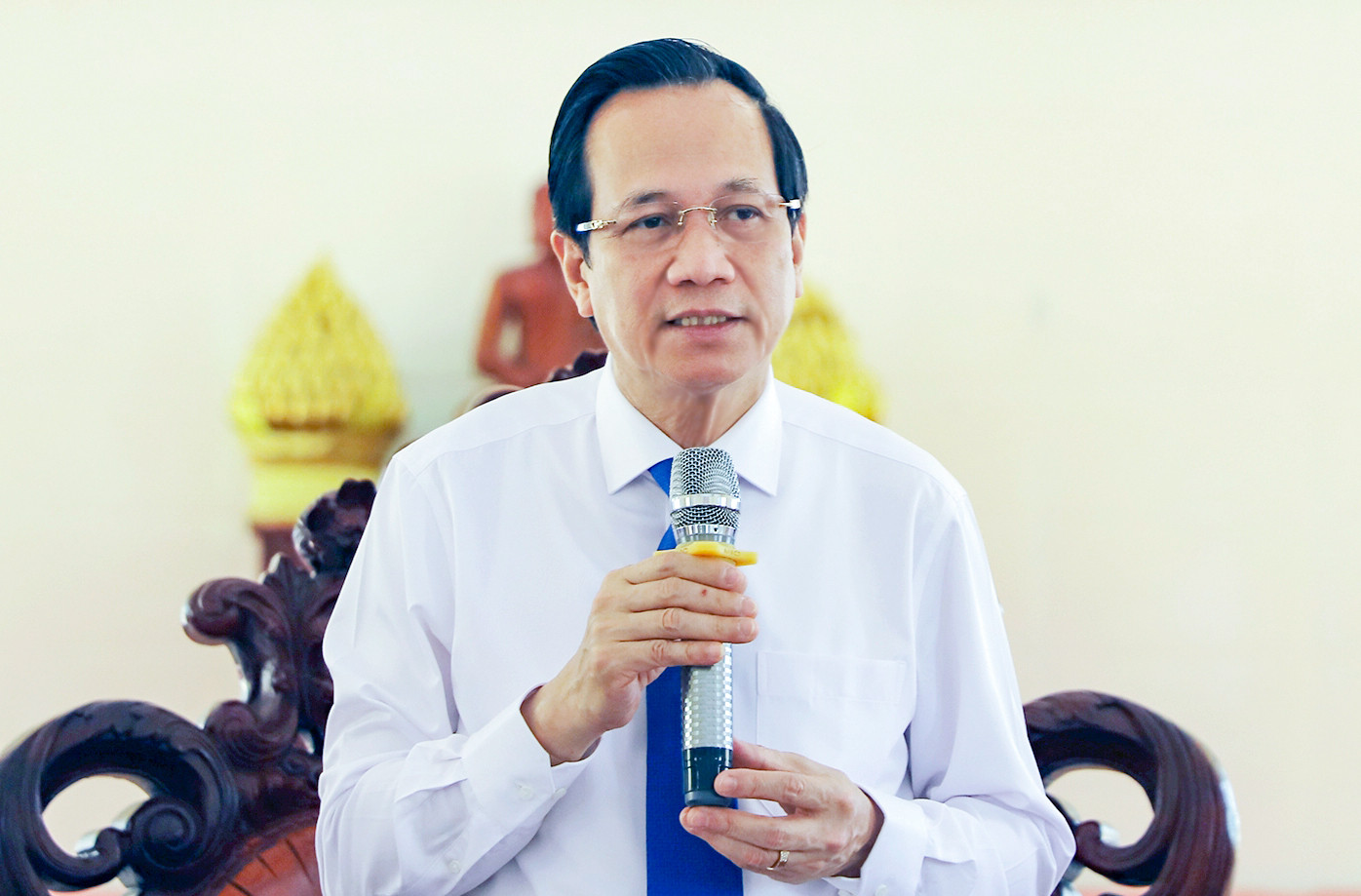 ong dung 7 91883 93022.jpg