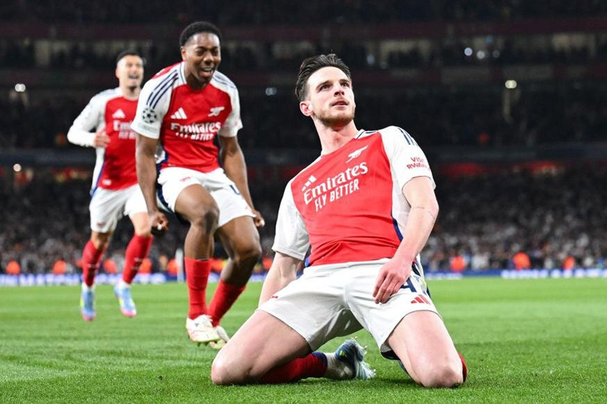 Arsenal vùi dập Real Madrid nhờ 2 siêu phẩm đá phạt của Declan Rice