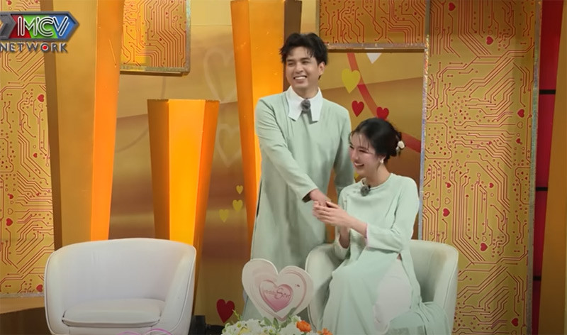 vợ chồng son 2.jpg