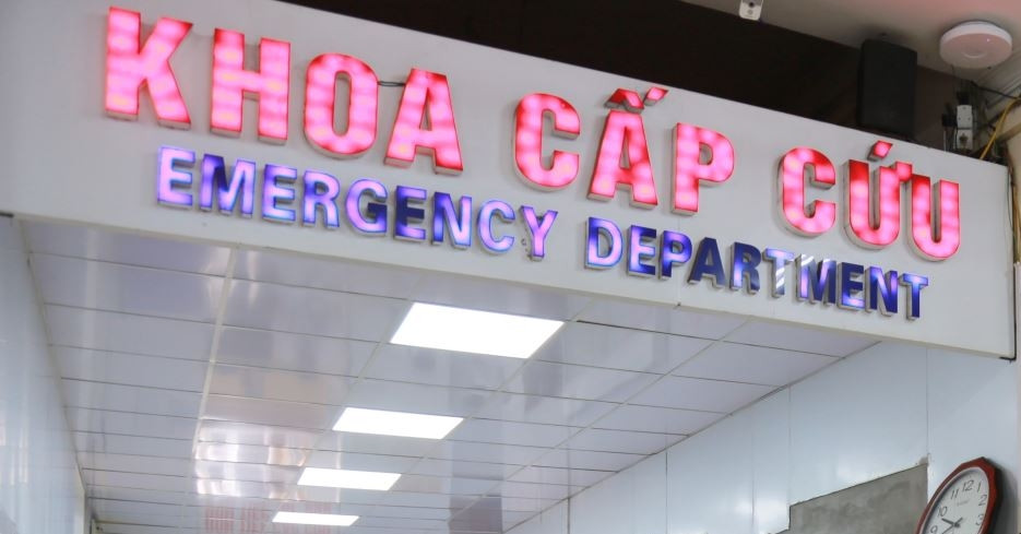 Đang nâng mũi, người phụ nữ trẻ bất ngờ sốc phản vệ nặng