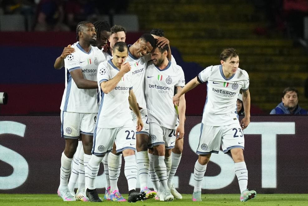 editorial_uefa_com fc_barcelona_v_fc_internazionale_milano_ _uefa_champions_league_2024_25_semi_final_first_leg (5).jpg