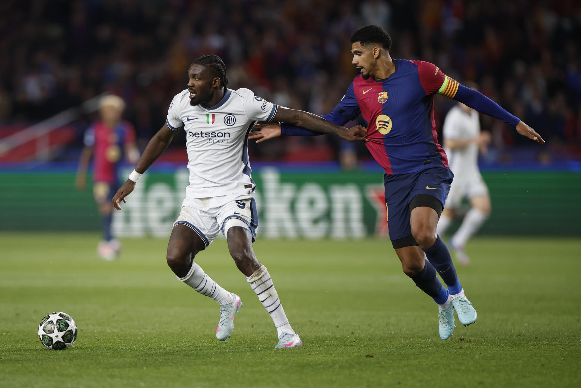 EFE. Ronald Araujo.jpg