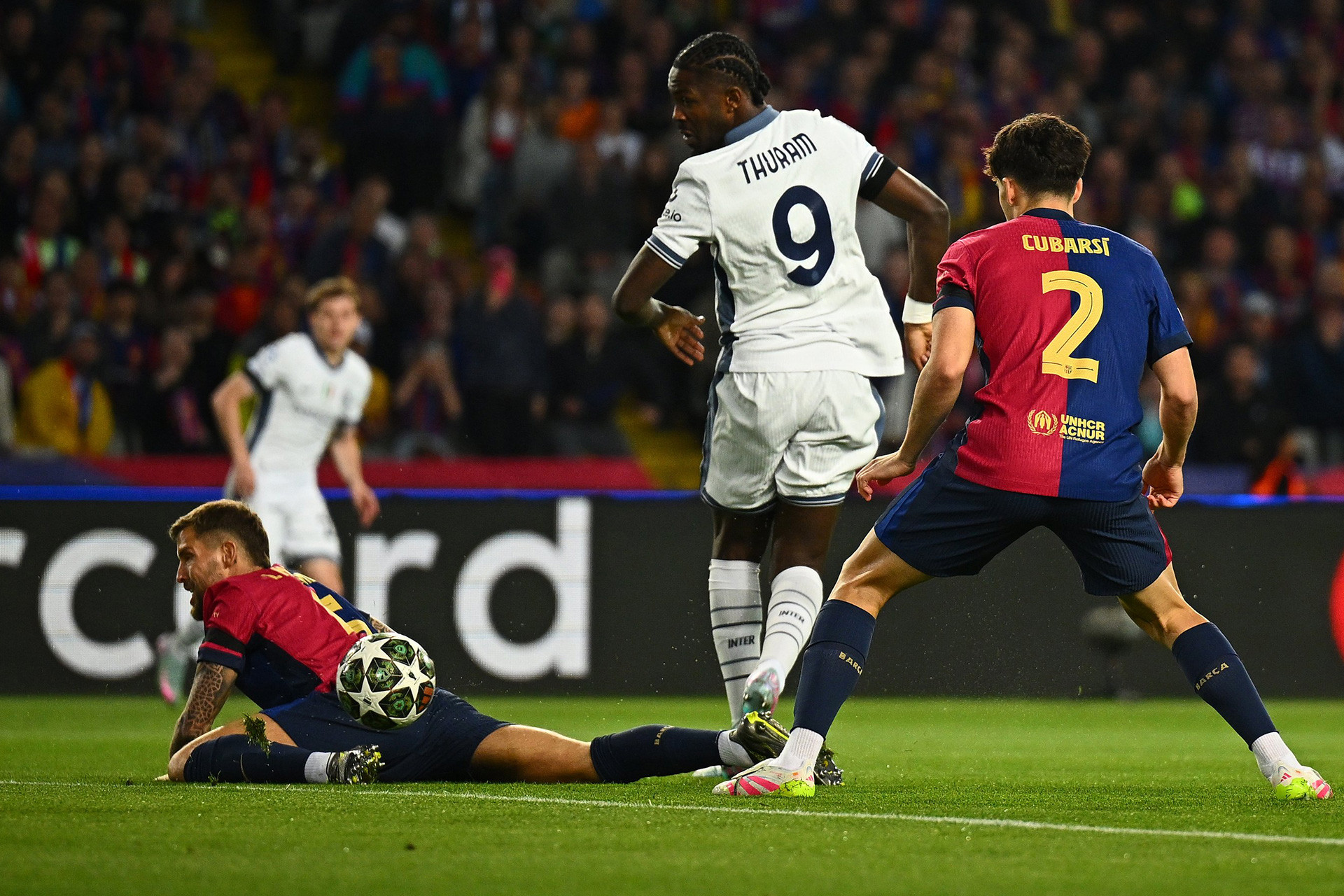 Inter.it Thuram Barca Inter.jpg
