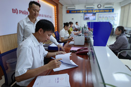 Lãnh đạo cấp huyện được ưu tiên về làm lãnh đạo xã, phường mới sau sáp nhập