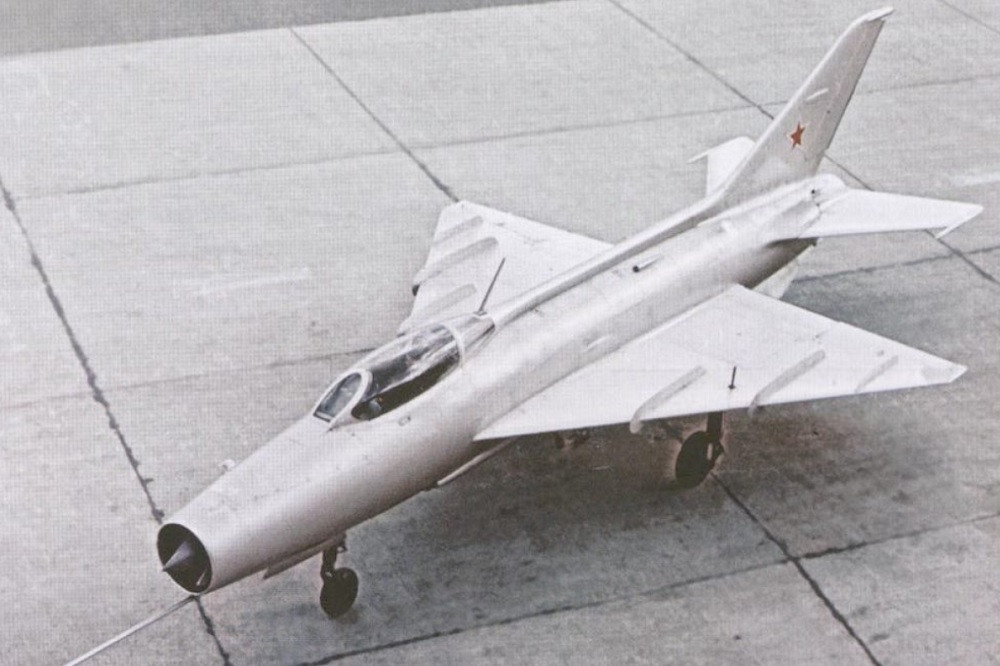 Mig 21 1.jpg