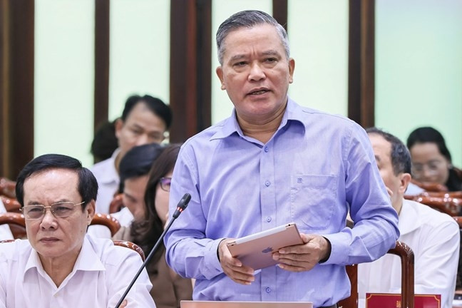 Nên có ưu đãi cho công chức được mua nhà, đất gần nơi làm việc sau sáp nhập