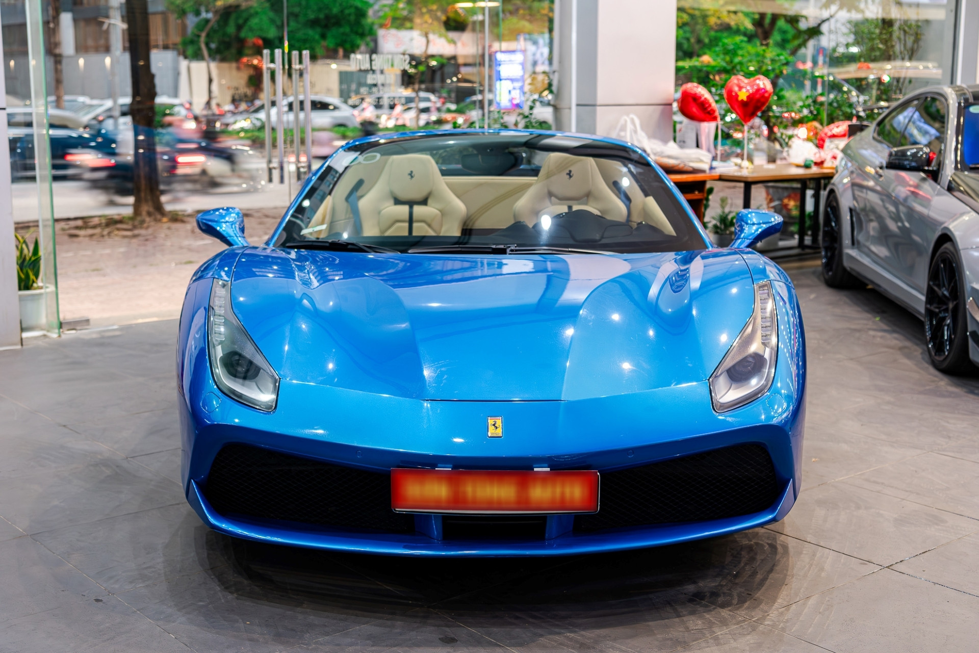 Siêu xe Ferrari 488 từng của đại gia Bình Phước tái xuất, bán giá gần 12 tỷ