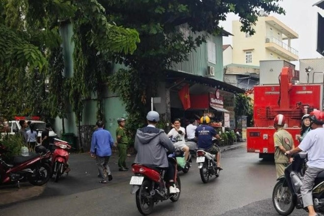 Cháy kèm tiếng nổ trong phòng trọ ở TPHCM, 2 người tử vong