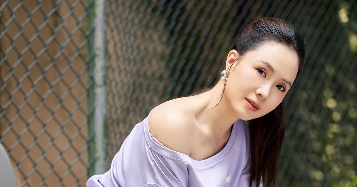 Giáng My 54 Tuổi Vẫn Đẹp Như Hoa Hậu, Hồng Diễm 'Táo Bạo' Diện Đồ Thể Thao Thu Hút Ánh Mắt