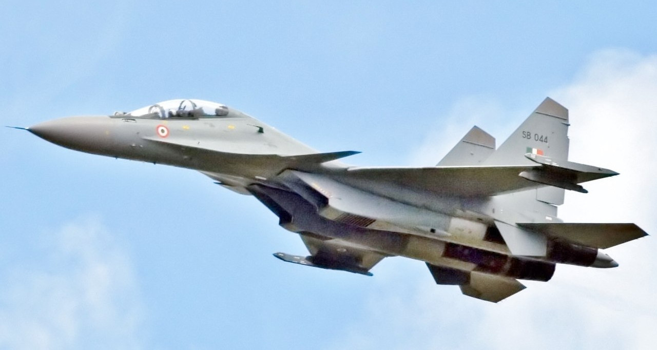 Tiêm kích Su-30MKI - ‘Xương sống’ của không quân Ấn Độ vừa bị J-10C bắn hạ Lỗ hổng công nghệ hay sai lầm chiến thuật?