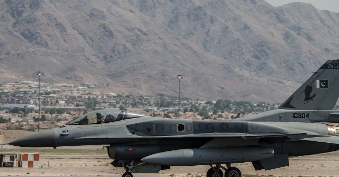 Vì sao Pakistan không thể sử dụng máy bay F-16 ...