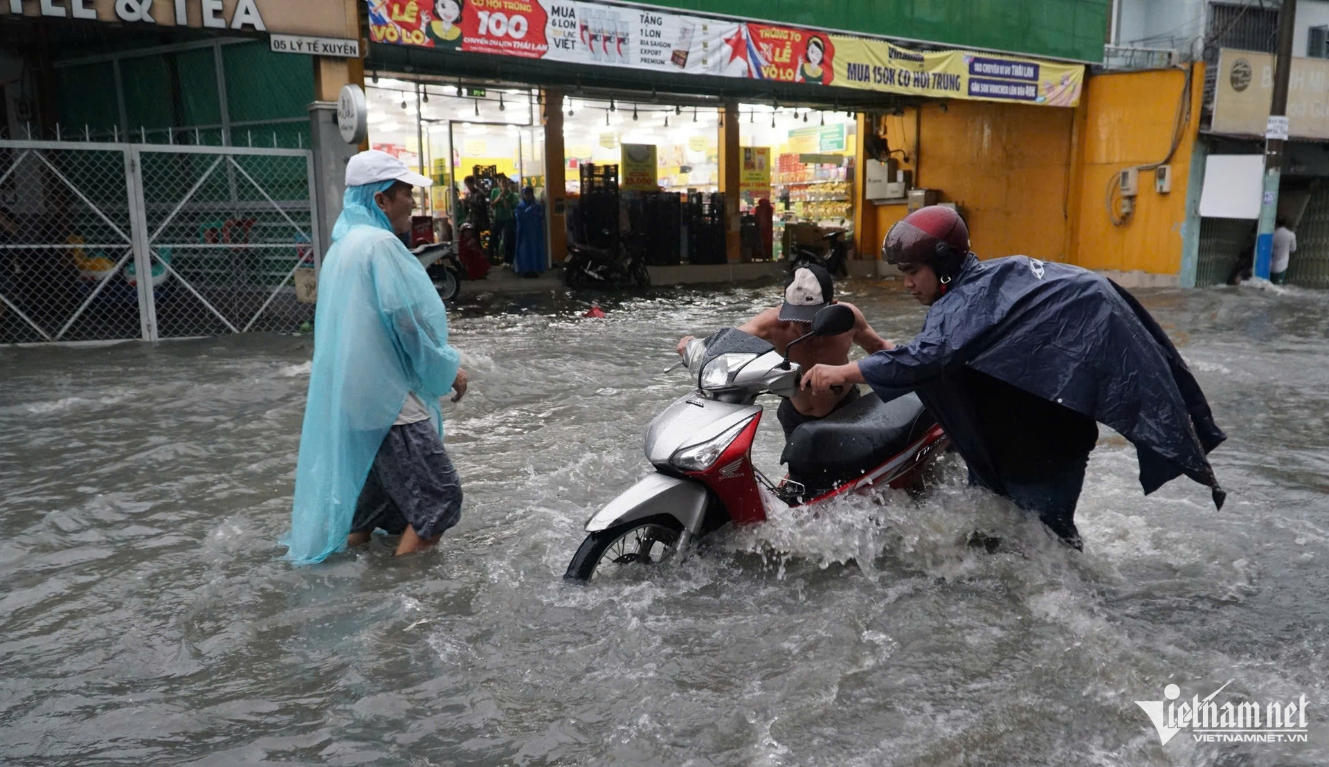 W-ngap nuoc 3.jpg