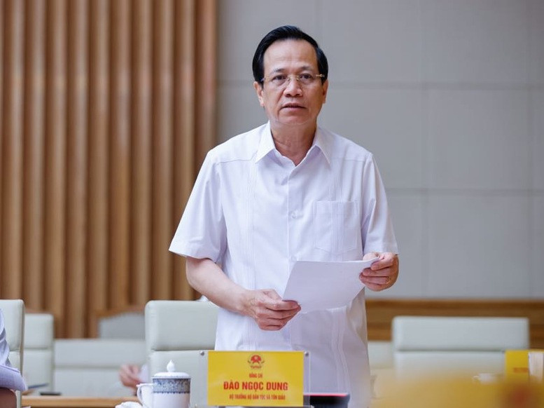 Bo truong Dao Ngoc Dung 2.jpg