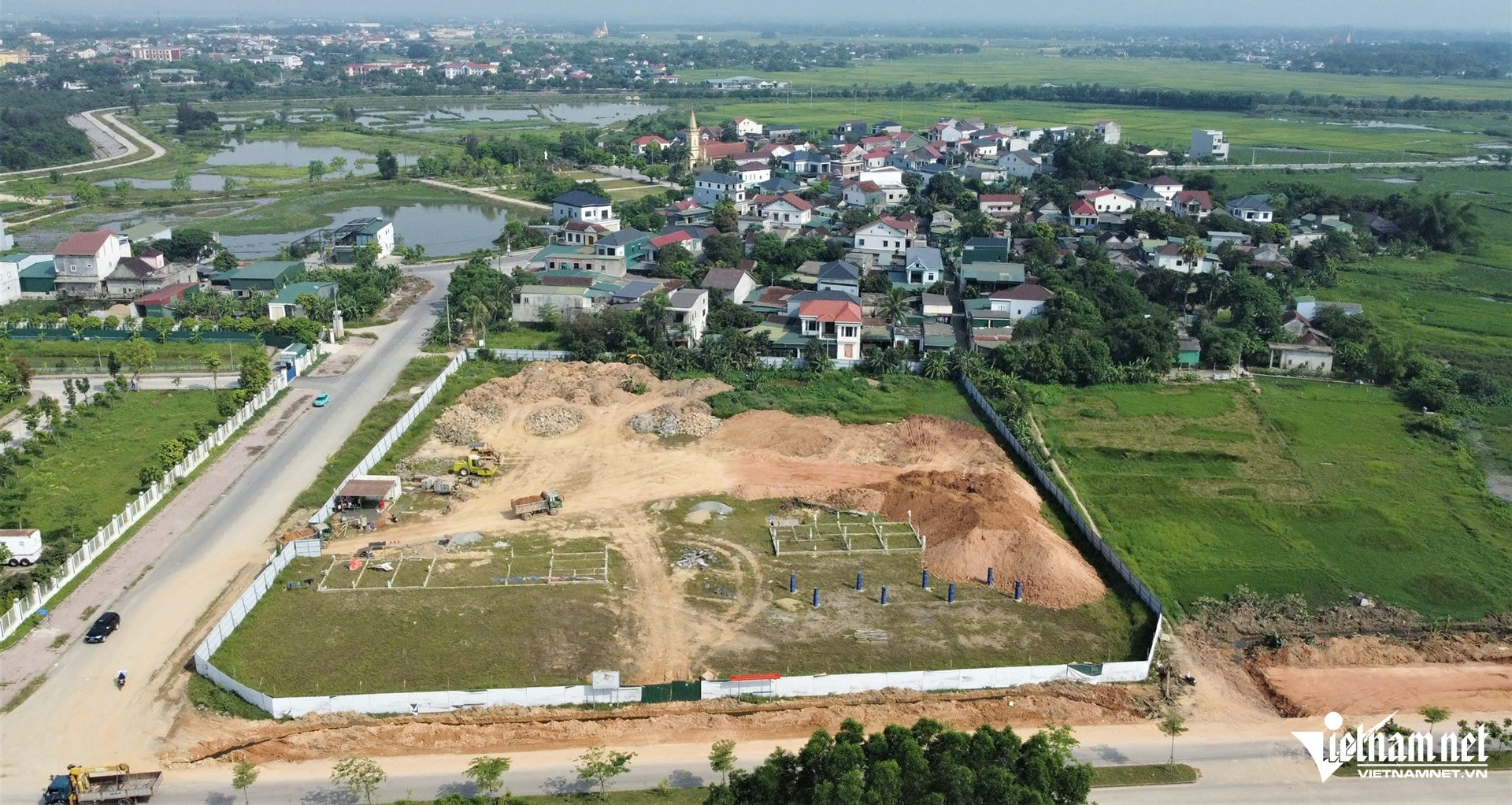 Đại gia xăng dầu bất ngờ xin dừng dự án ở Hà Tĩnh; 1.400 nhân khẩu phải di dời