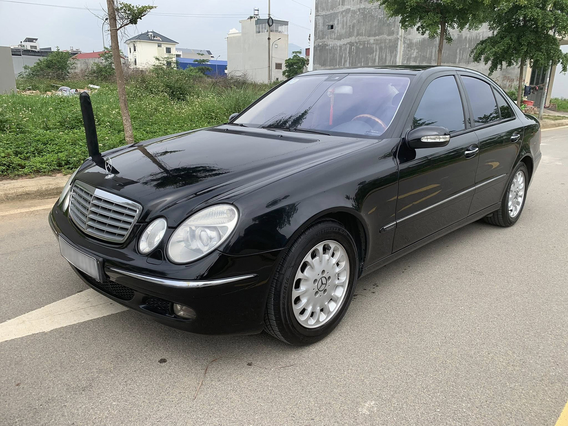 e240 cu 1.jpg