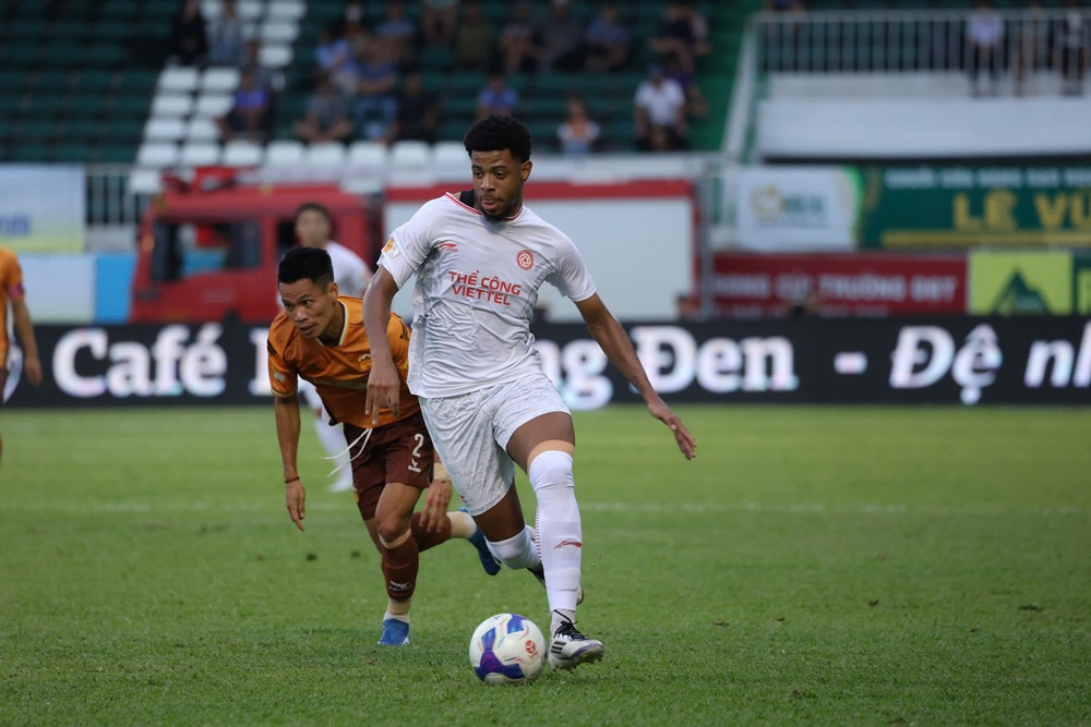 hagl vs the cong viettel 3.jpg