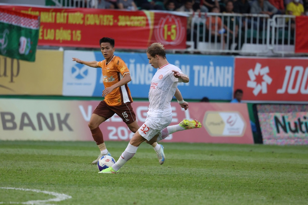 hagl vs the cong viettel 4.jpg