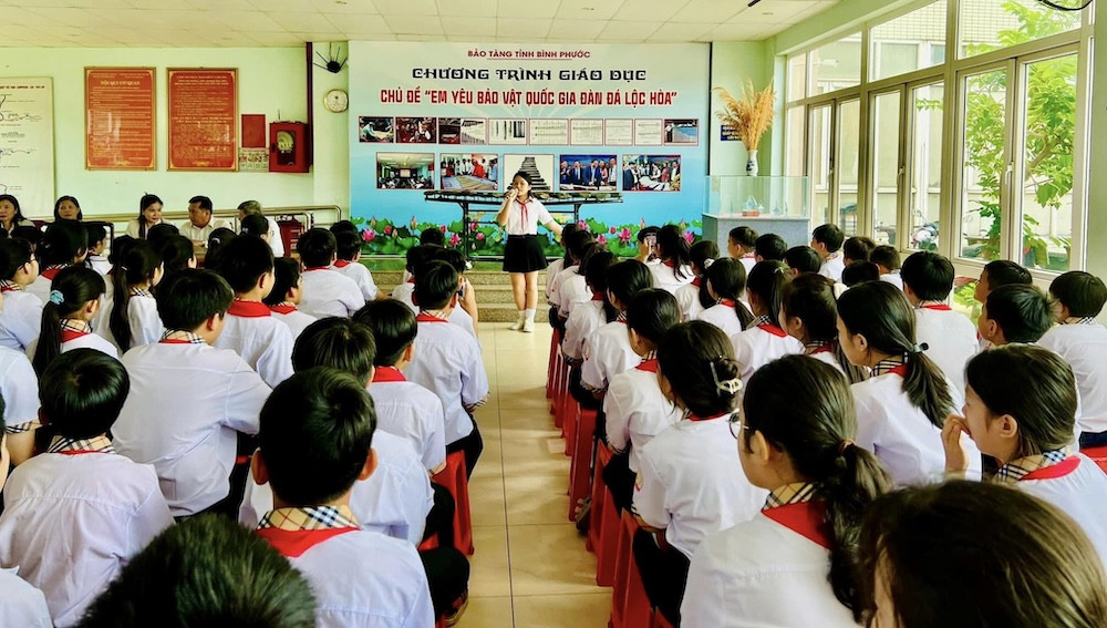 Học sinh.jpg