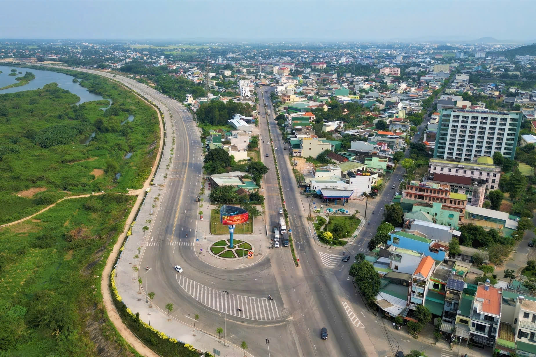 Quảng Ngãi và Kon Tum báo cáo Trung ương đặt cơ sở 2 ở TP Kon Tum sau sáp nhập