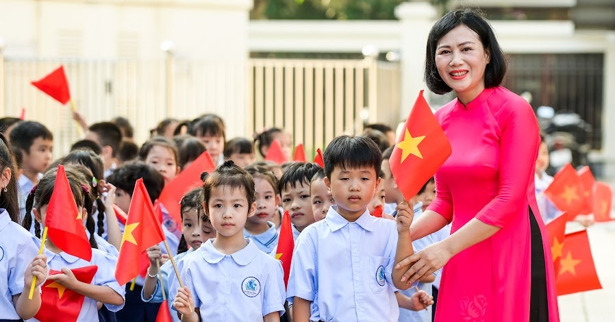 Thủ tướng yêu cầu không để tình trạng có biên chế mà không tuyển dụng giáo viên