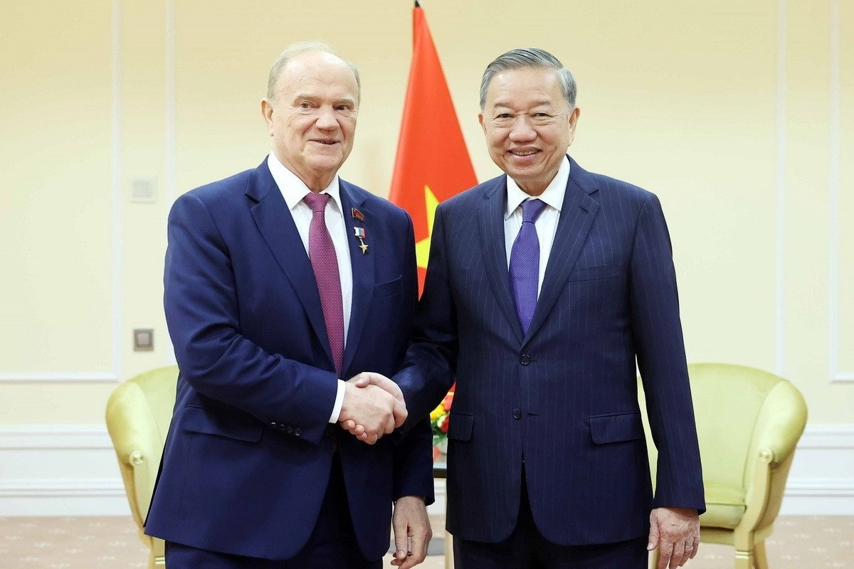 tong bi thu tiep chu tich dang cong san nga 1 9472.jpg