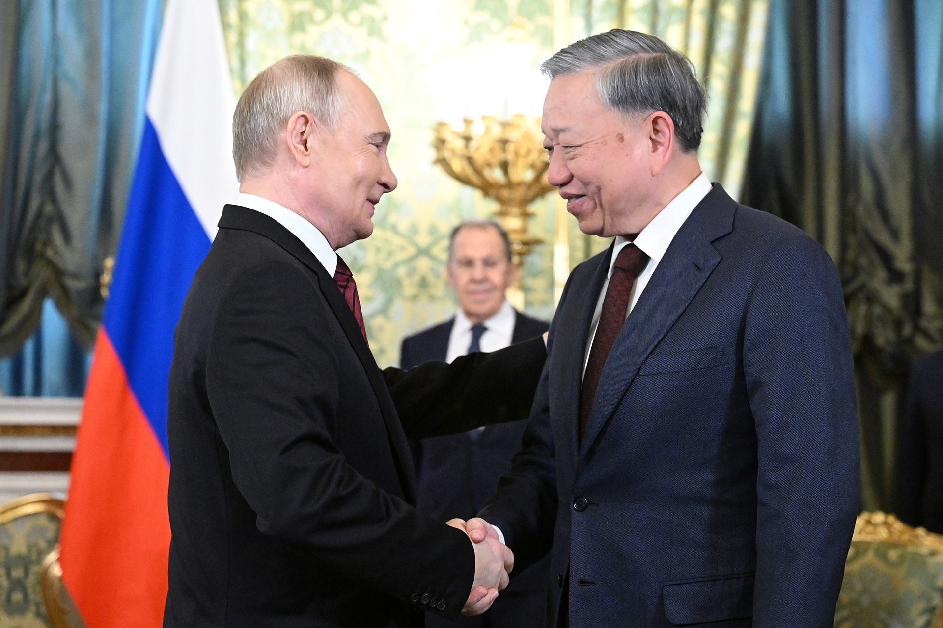 Tổng thống Putin: Quan hệ Nga-Việt Nam trải qua thử thách, sát cánh cùng nhau