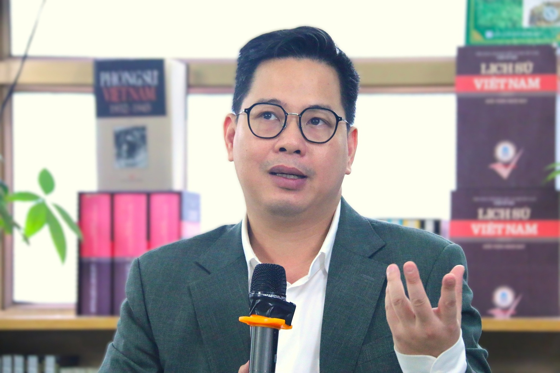 trần thành nam c.JPG
