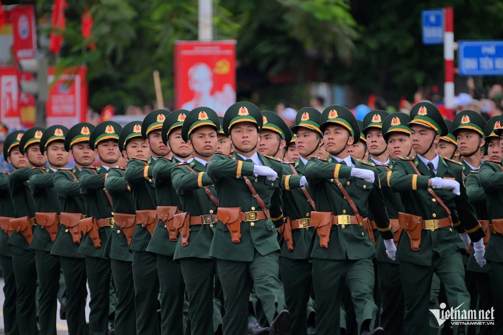 W-de810ae4 45f0 4b4c 8917 c8792713bde2.jpeg