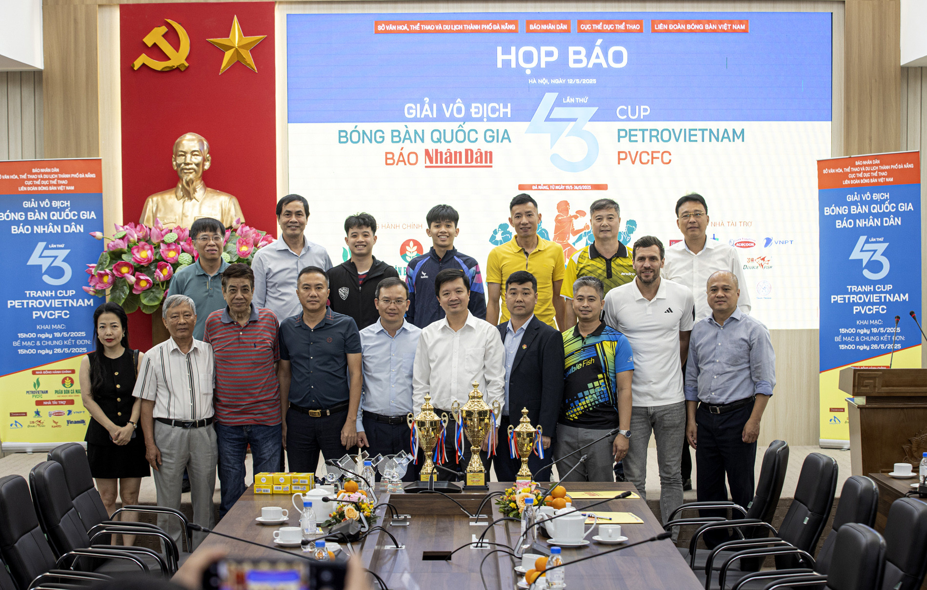 bong ban nhan dan.jpg