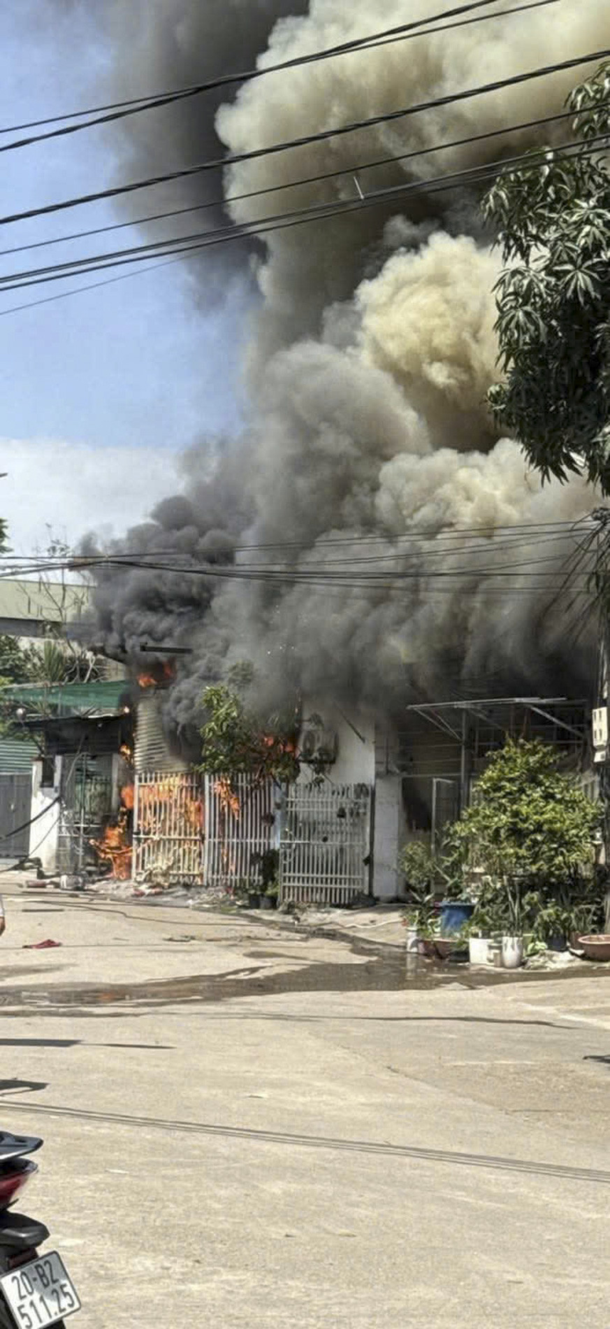 cháy lớn thái nguyên_2.JPG