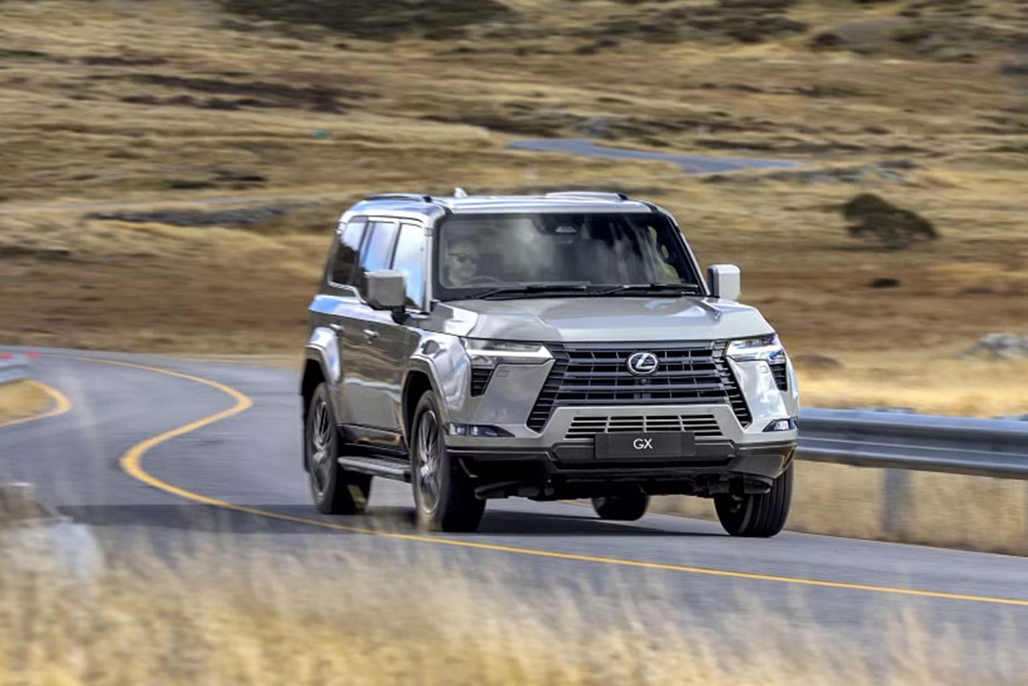 Chuyên gia ô tô chỉ mặt 5 mẫu xe SUV bị 'thổi phồng' nhất hiện nay