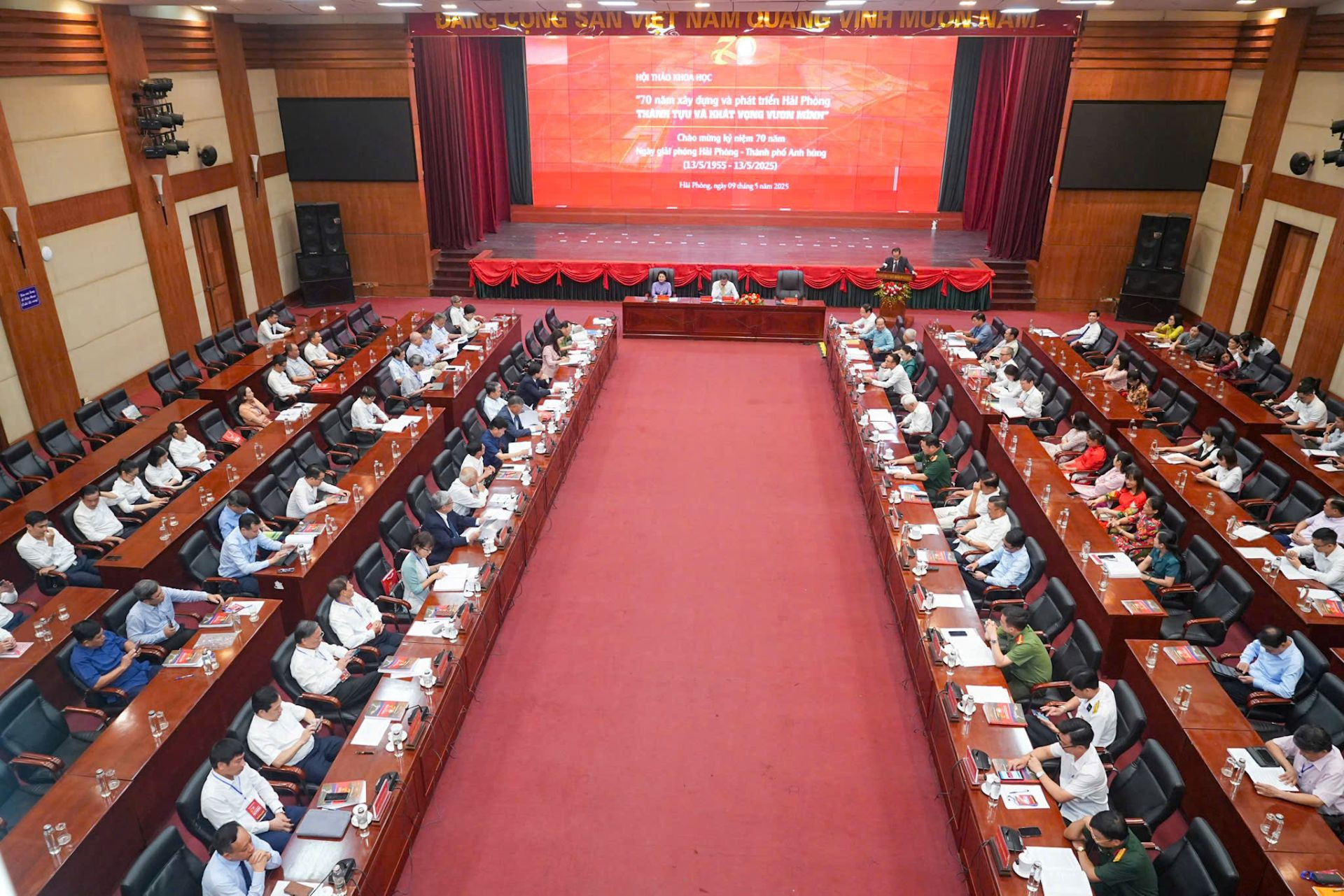 hải phòng 1.jpg
