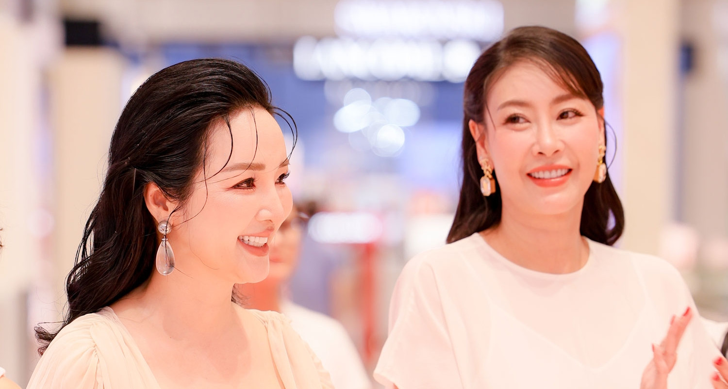 Hoa hậu Hà Kiều Anh, Giáng My khiến nhiều người trầm trồ vì nhan sắc