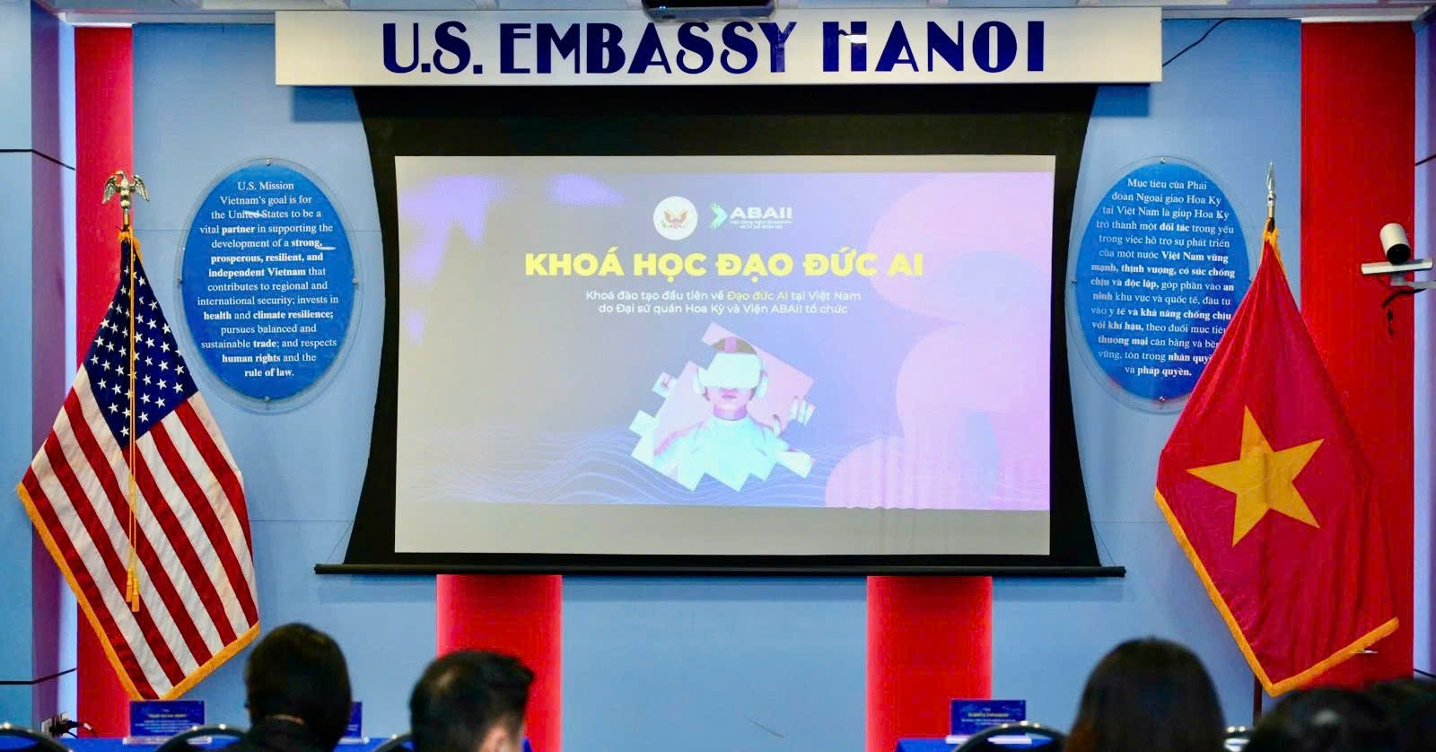 Khai giảng khóa học đạo đức AI đầu tiên tại Việt Nam