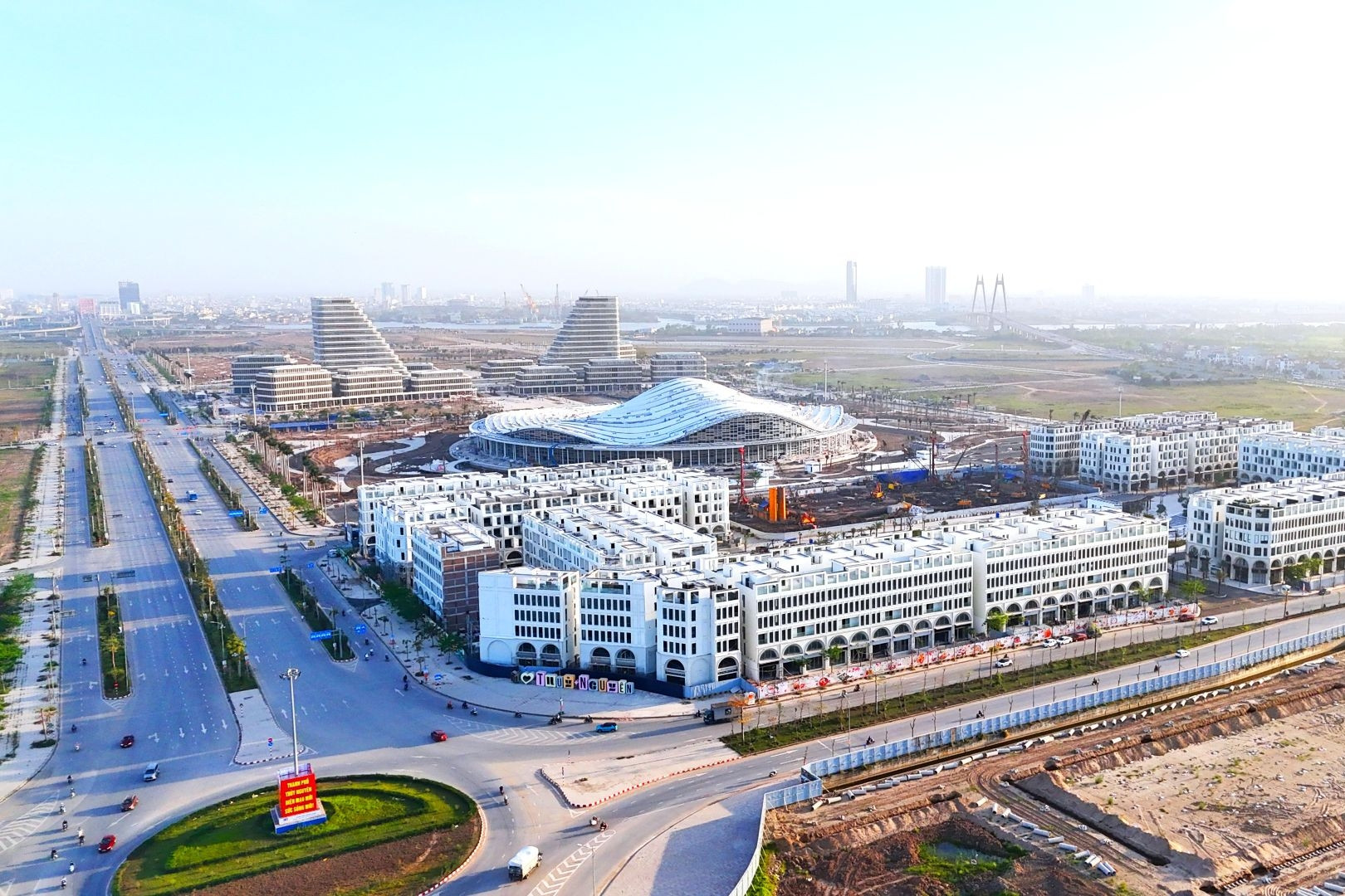 Masterise Homes đồng hành cùng Lễ hội hoa Phượng đỏ, Hải Phòng 2025