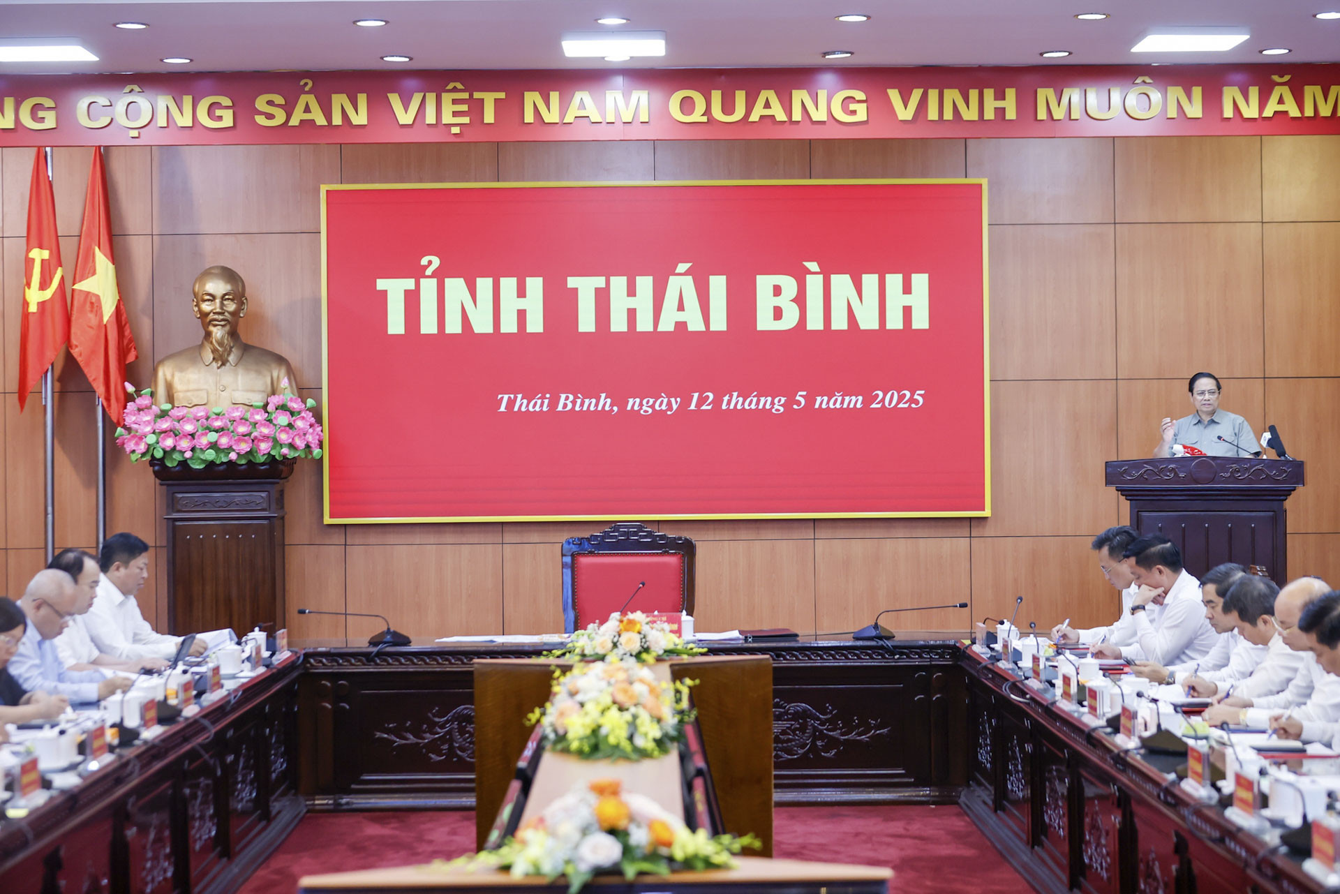 thủ tướng 1.jpeg