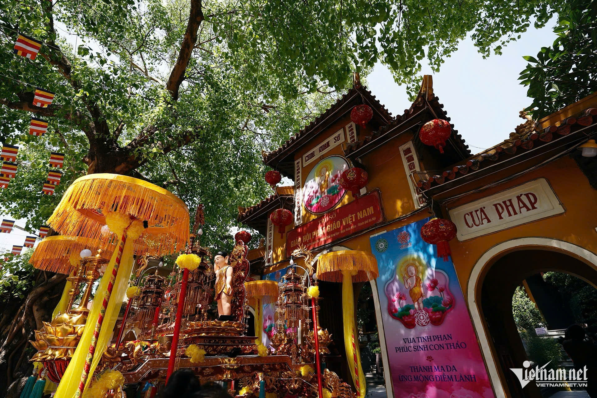 W-Cung ruoc xa loi Phat.jpg