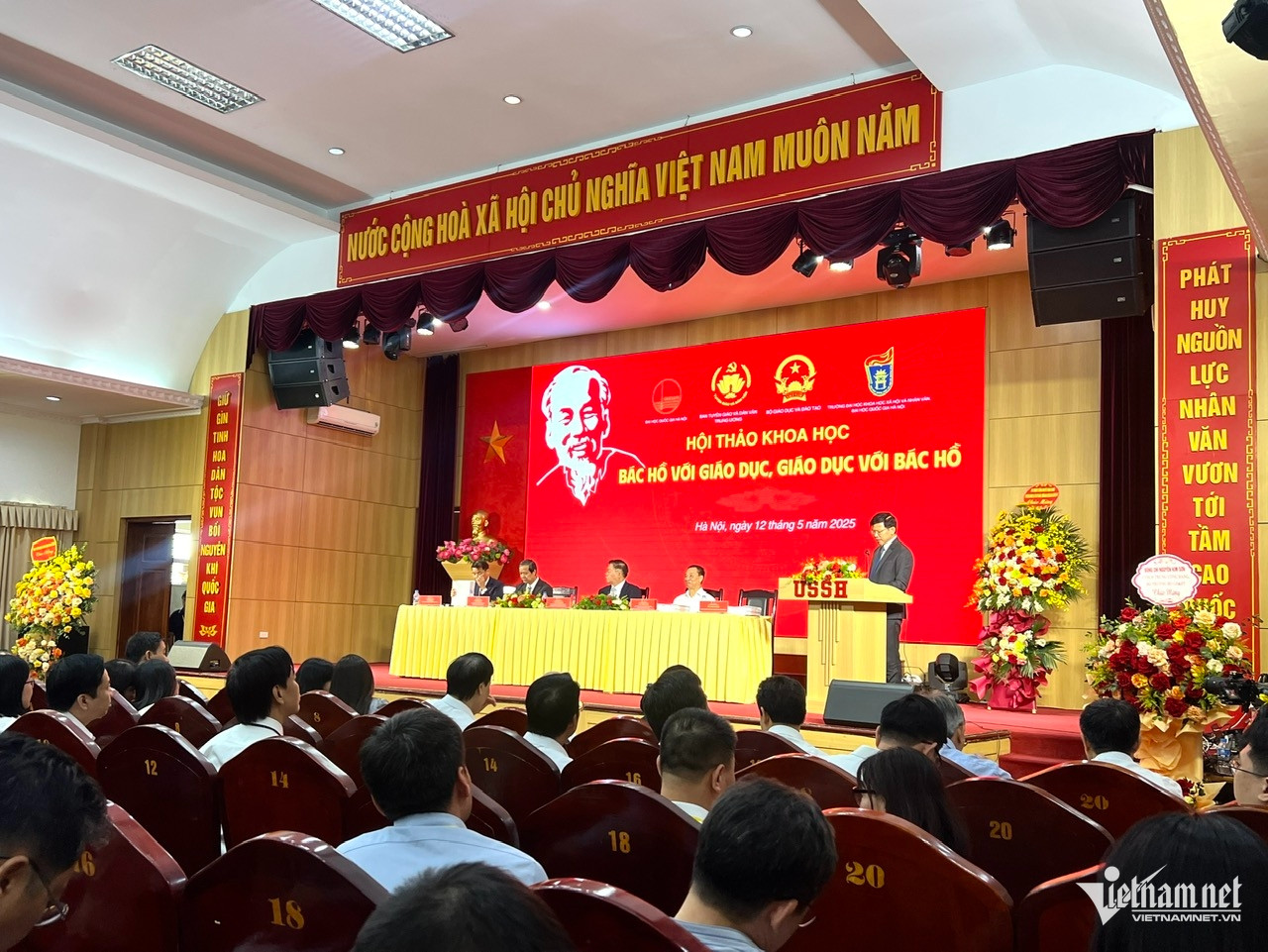 W-Toan canh hoi thao.jpg