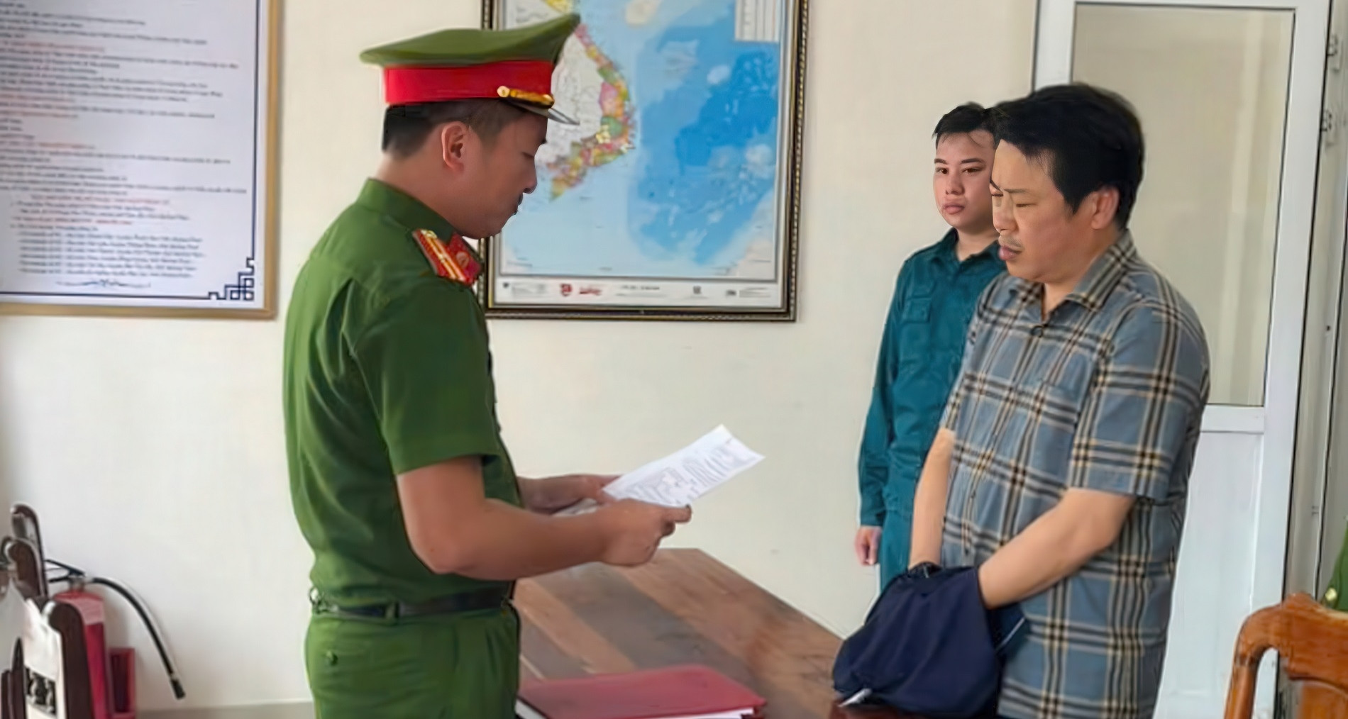 Giám đốc nhận tiền hứa lo 'chạy' dự án rồi chiếm đoạt 2 tỷ đồng
