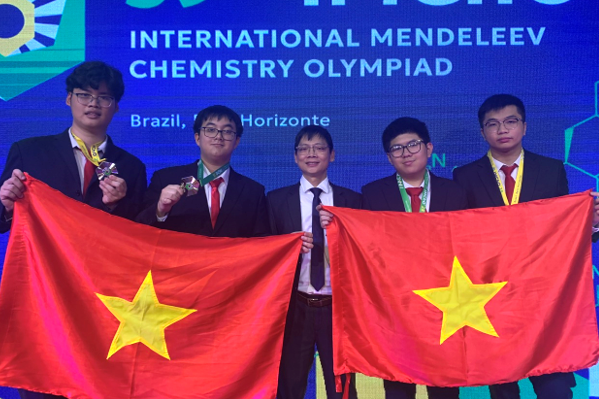 Việt Nam giành 2 Huy chương Vàng Hóa học ở kỳ thi ‘khó nhất hành tinh'