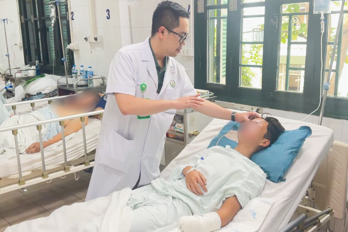 Nam sinh phải mổ cấp cứu sau sự cố bất ngờ khi nấu lẩu tại nhà