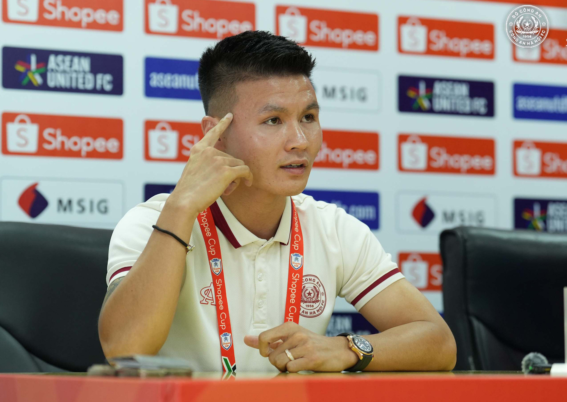 quang hai.jpg