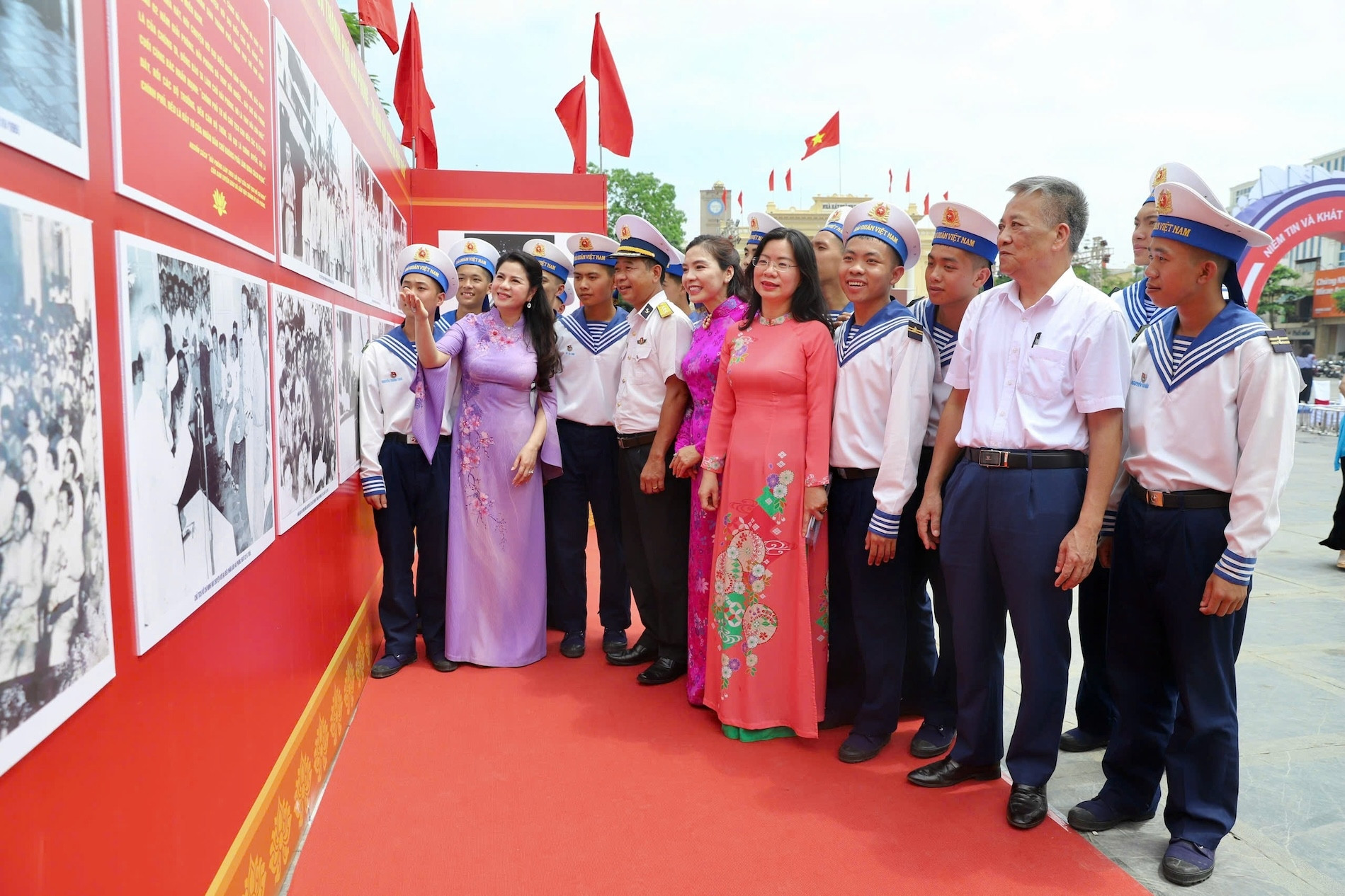 Triển lãm thành tựu 70 năm xây dựng và phát triển Hải Phòng