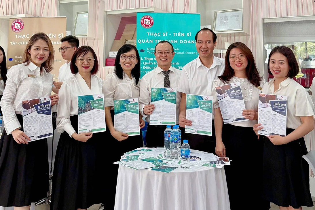 Triết lý đổi mới trong chương trình Tiến sĩ Quản trị Kinh doanh, ĐH Ngoại thương
