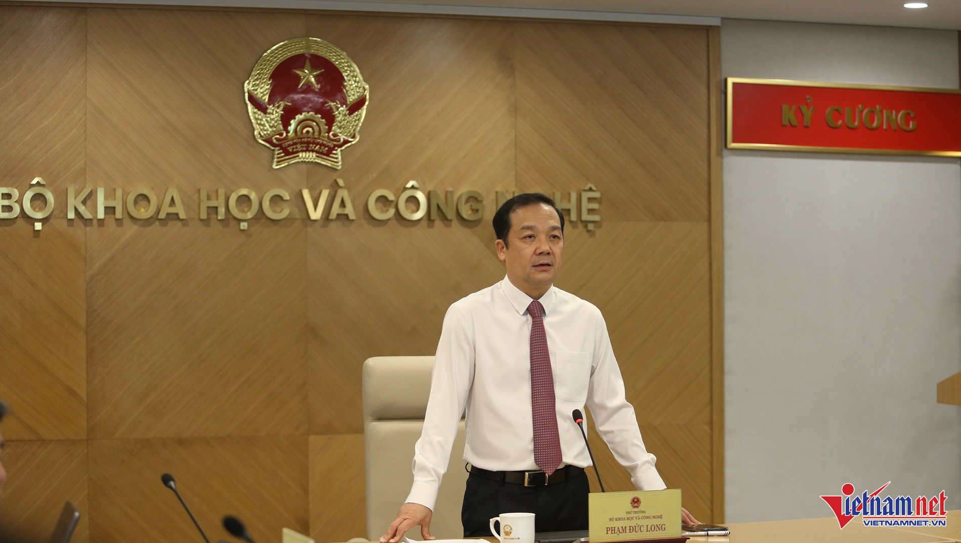 W-Thứ trưởng Phạm Đức Long.JPG.jpg